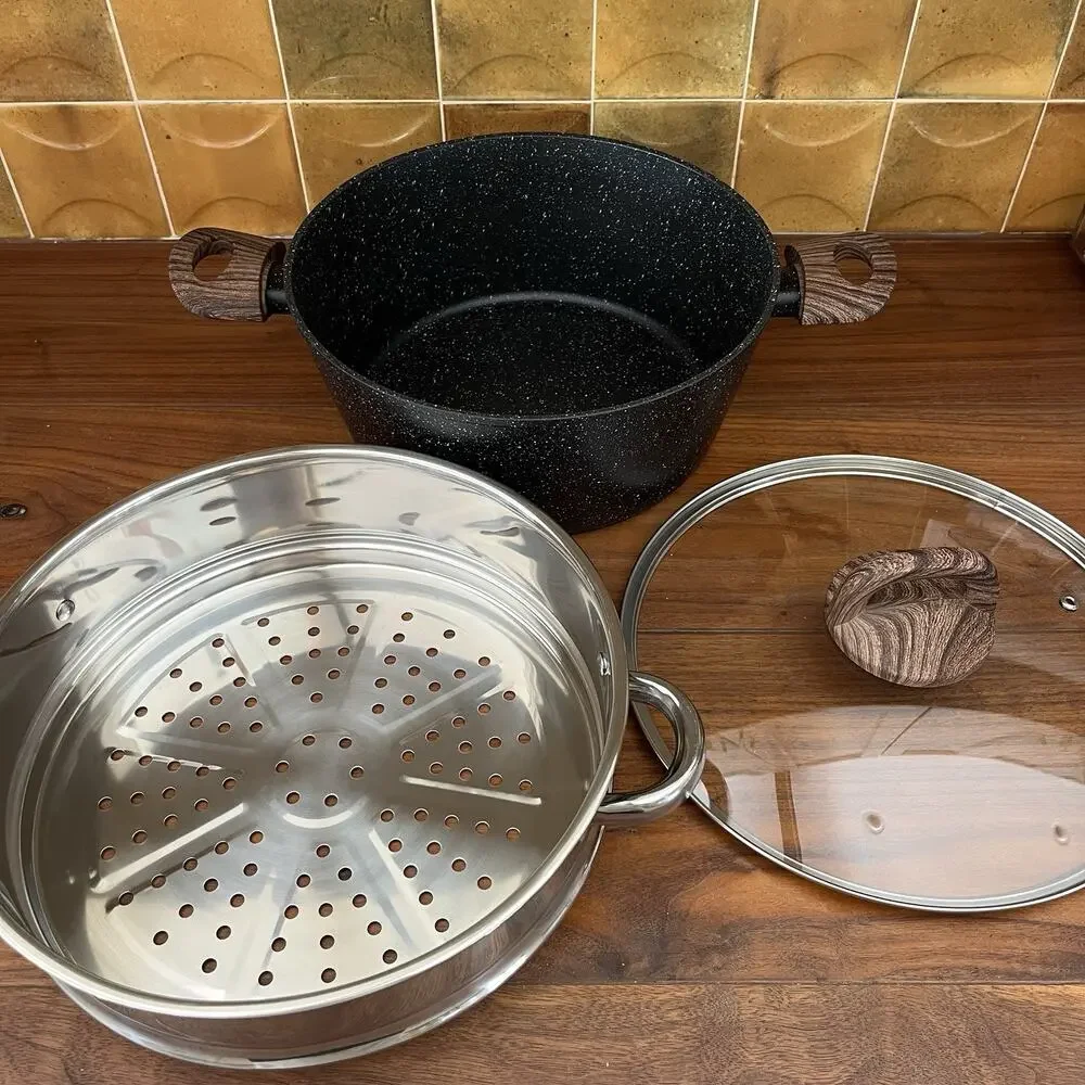 Black Speckled Aluminum 5 Quart Casserole w/ Steamer and Lid Bakelite Handles